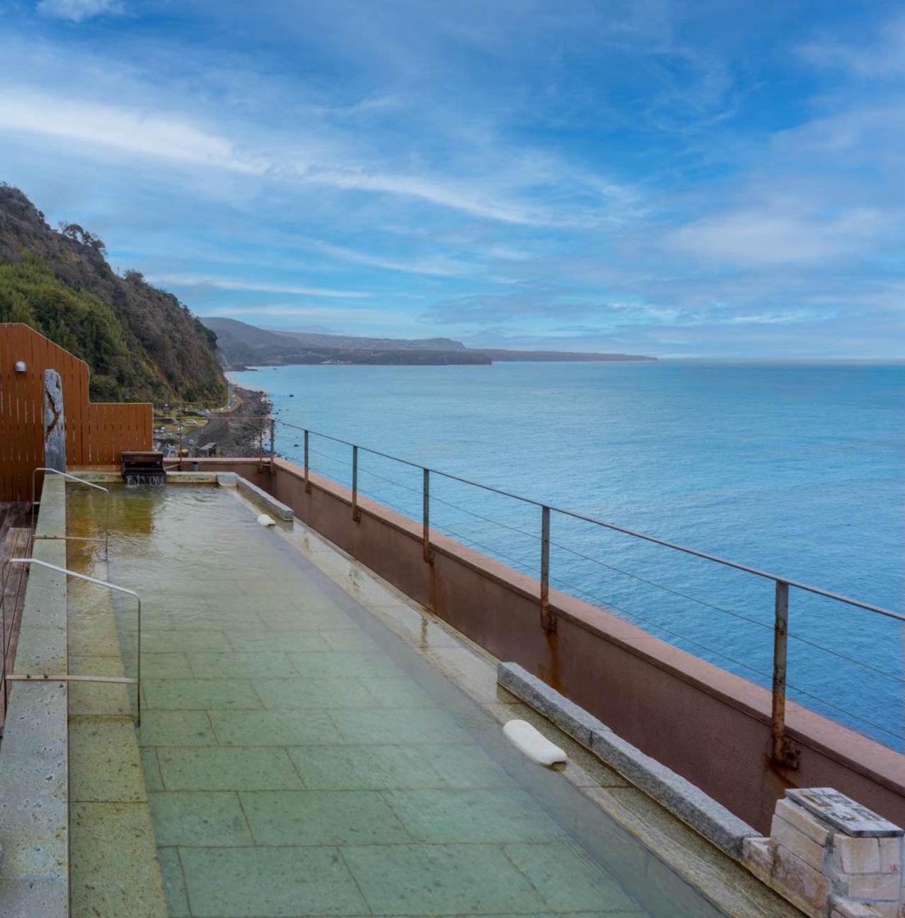 Hokkawa Onsen Hotel Хигашиизу Екстериор снимка